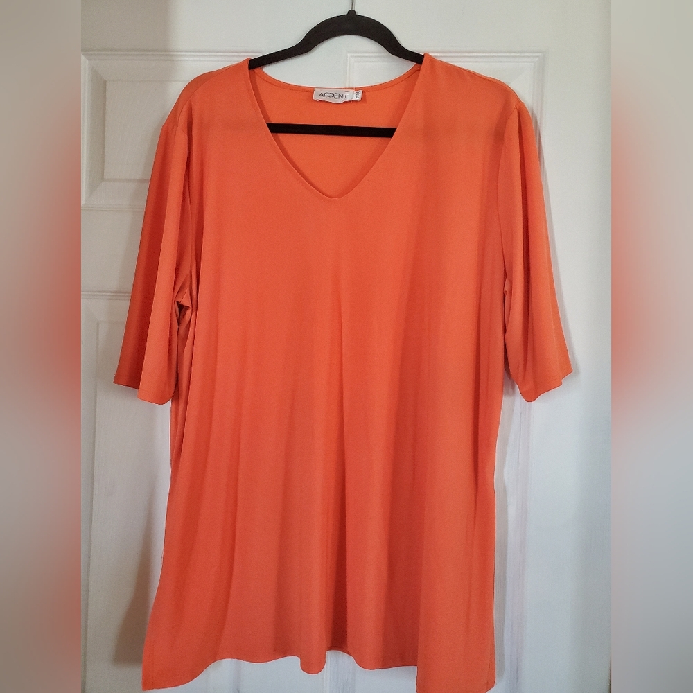 Accent Orange Top Short Sleeve 2x/3x